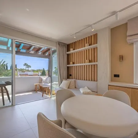 Penthouse Puente Ref #105 *