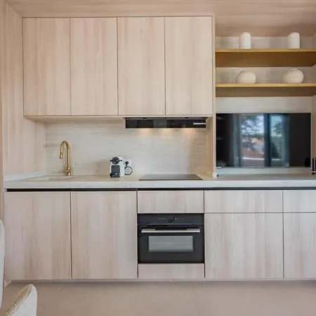 Apartment Penthouse Puente Ref #105 Marbella